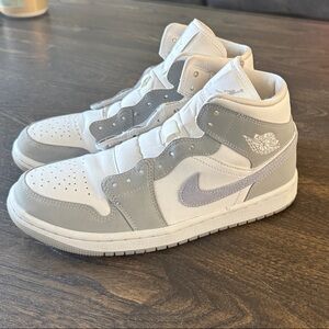 Nike Air Jordan High-Top Sneakers in White and Light Gray